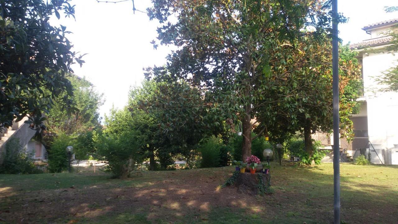 Hotel Le Vigne Contigliano Kültér fotó