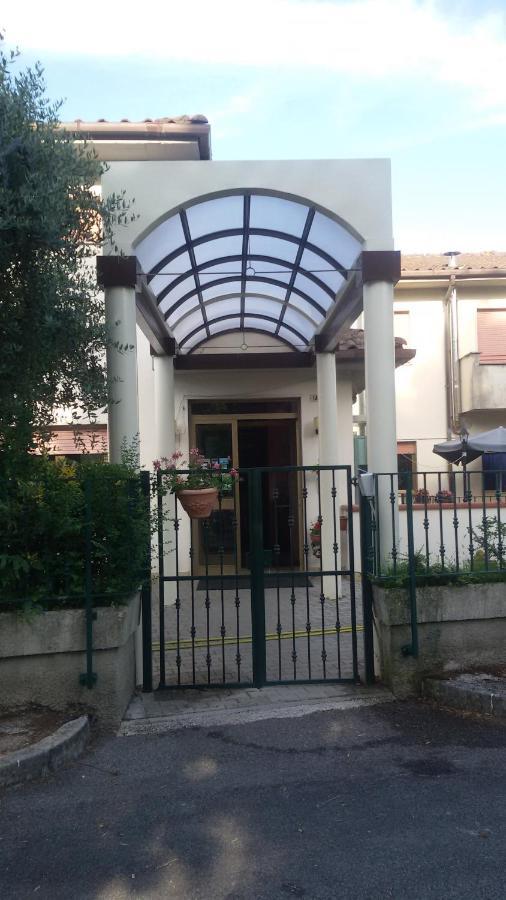 Hotel Le Vigne Contigliano Kültér fotó