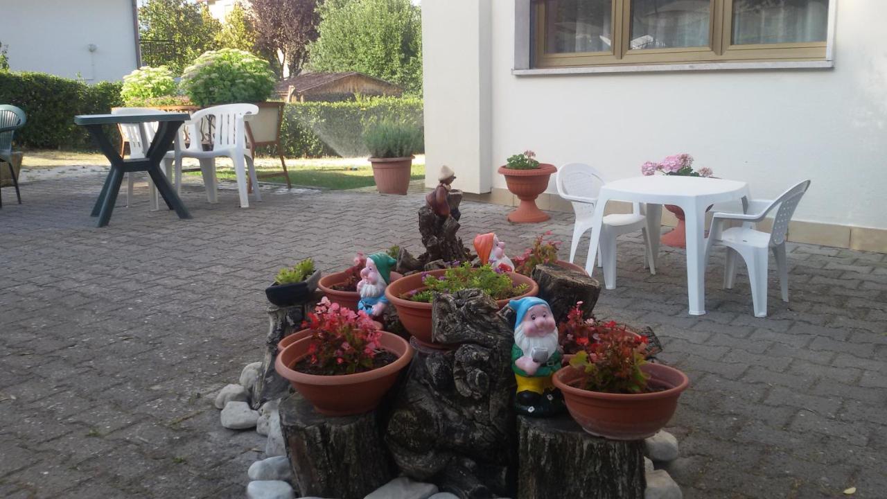 Hotel Le Vigne Contigliano Kültér fotó